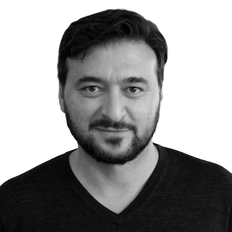 Three Questions with Kemal Görgülü, Arte